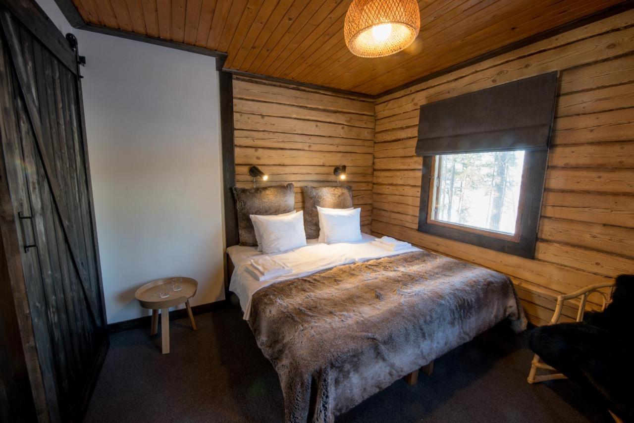 Hotel Krapi Tusby Eksteriør bilde