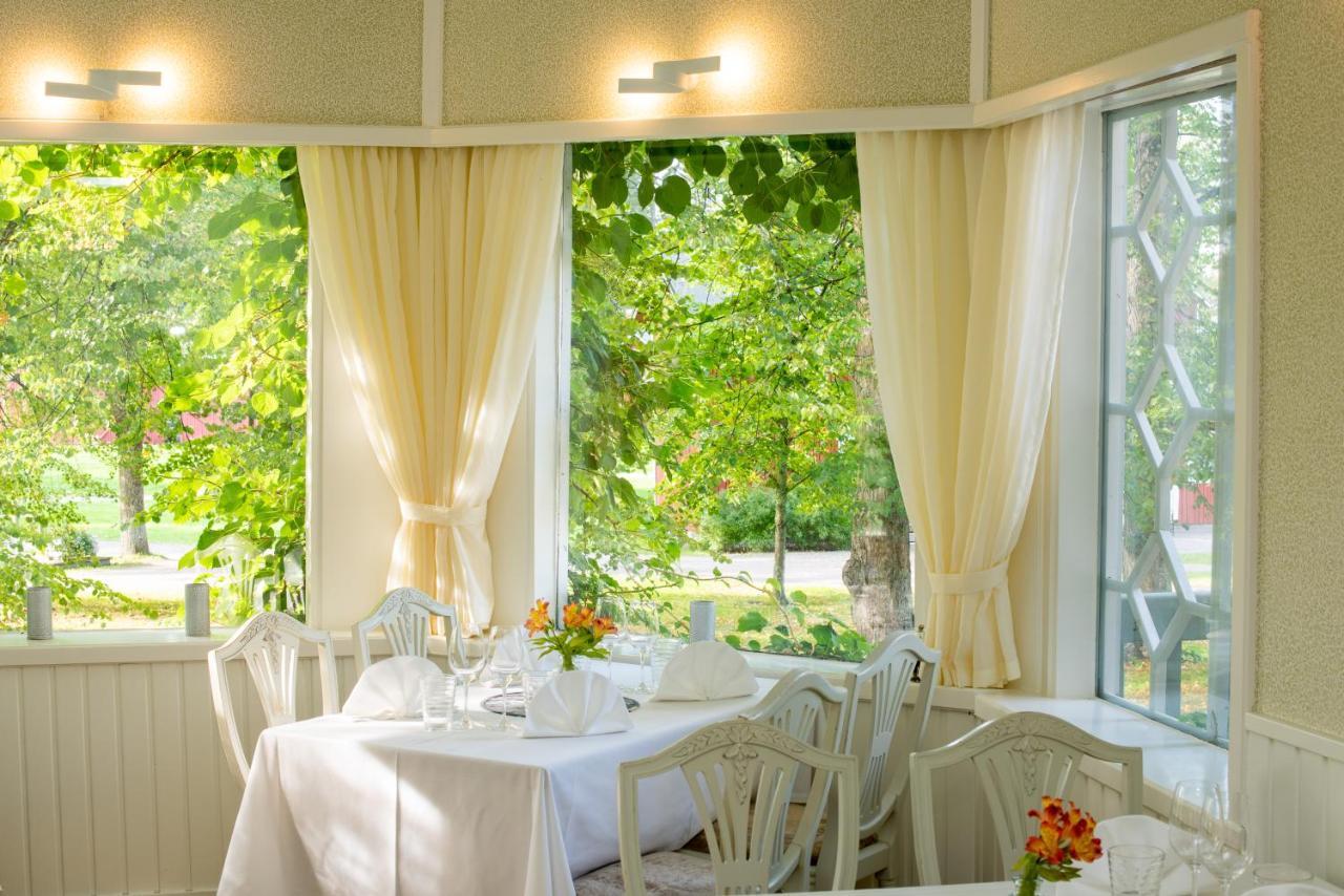 Hotel Krapi Tusby Eksteriør bilde