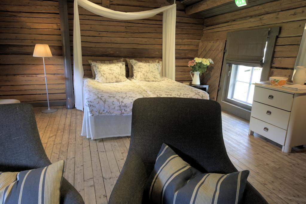 Hotel Krapi Tusby Eksteriør bilde